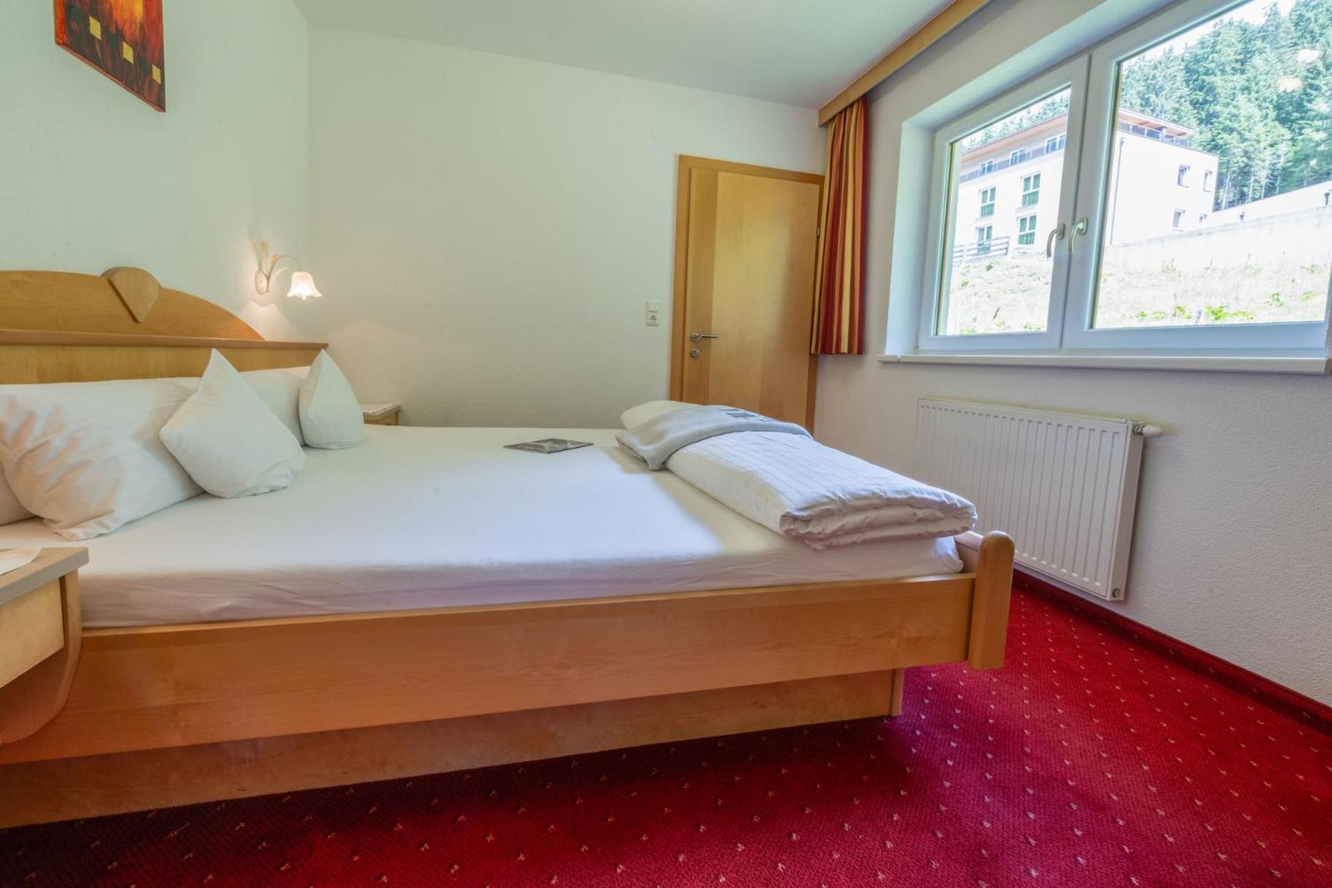 Haus Waldhof Hotel Ischgl Ruang foto