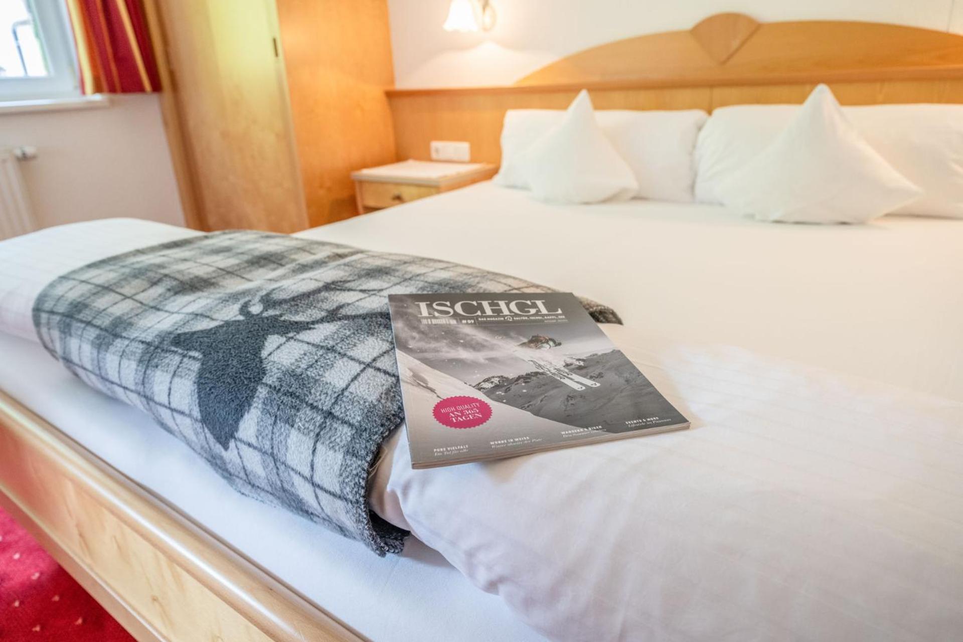Haus Waldhof Hotel Ischgl Bagian luar foto