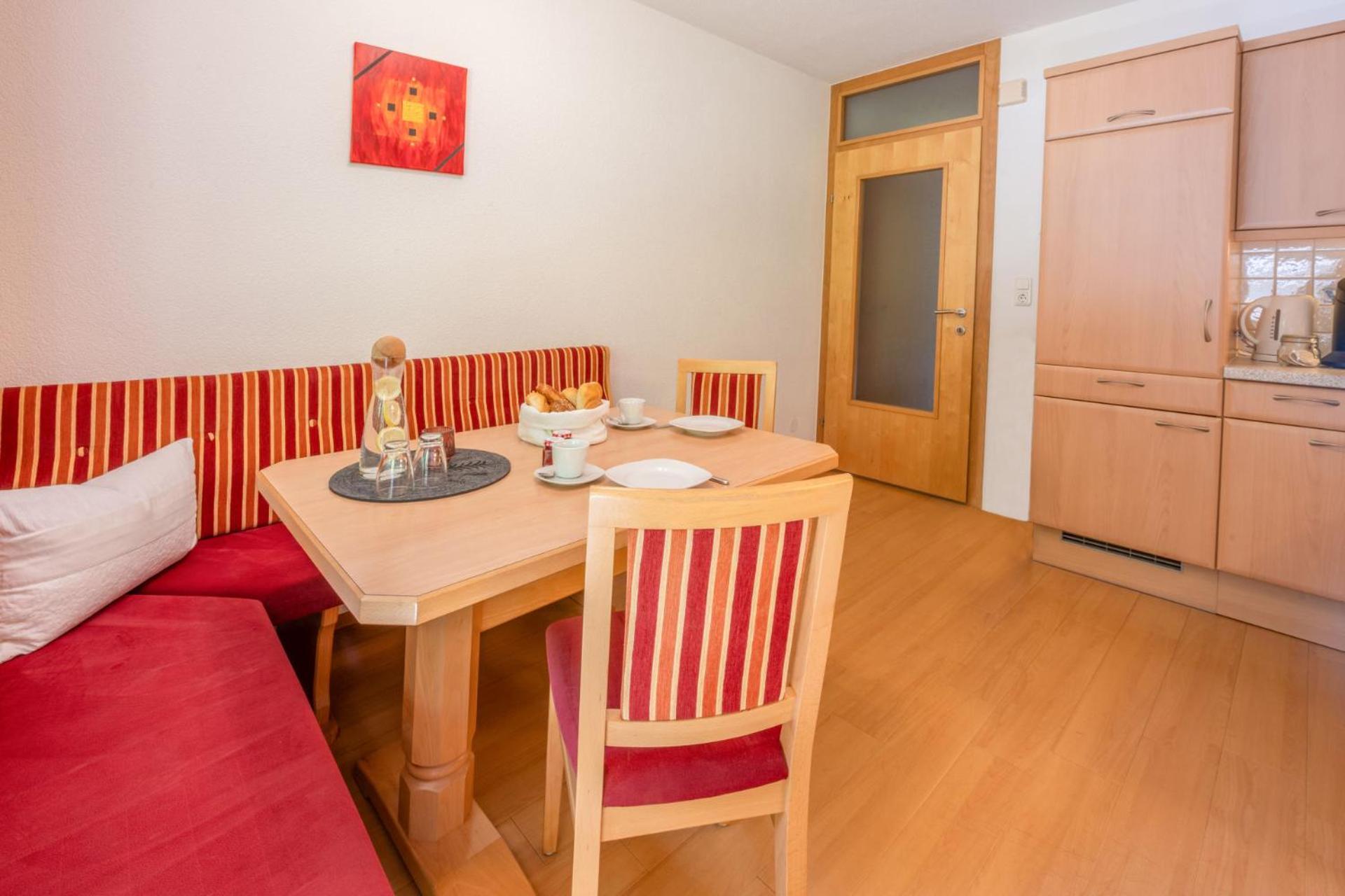 Haus Waldhof Hotel Ischgl Bagian luar foto